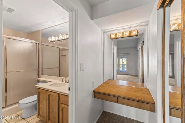 $350,000 | 5200 South Lakeshore Drive, Unit 206, Tempe, AZ 85283