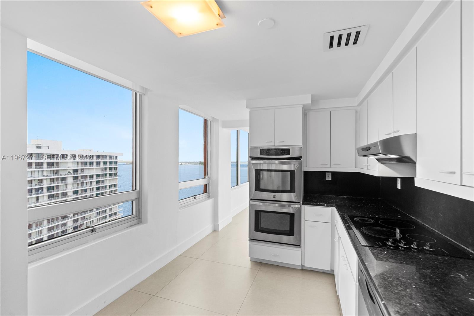 1541 Brickell Avenue, Unit C1607 Miami, FL 33129 - Photo 13 of 54