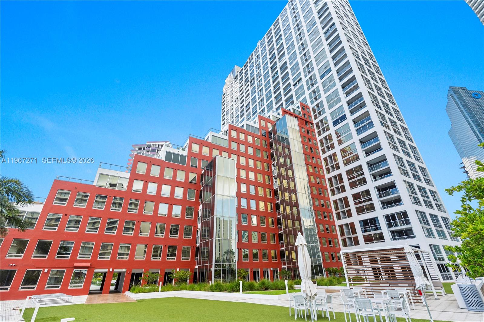 1541 Brickell Avenue, Unit C1607 Miami, FL 33129 - Photo 49 of 54