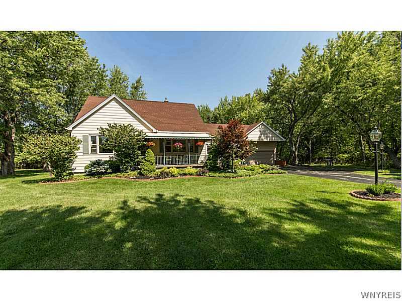 738 Reserve Road West Seneca, NY 14224 - Photo 1 of 1 Exterior Front. Welcome to 738 Reserve Rd!!