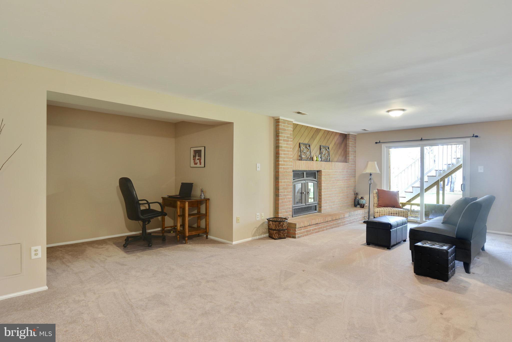 9353 Spring Water Path Jessup, MD 20794 - Photo 21 of 30 Family Room