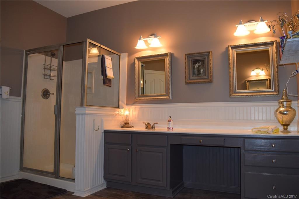 519 Players Ridge Road Hickory, NC 28601 - Photo 14 of 23 Gallery Image 14