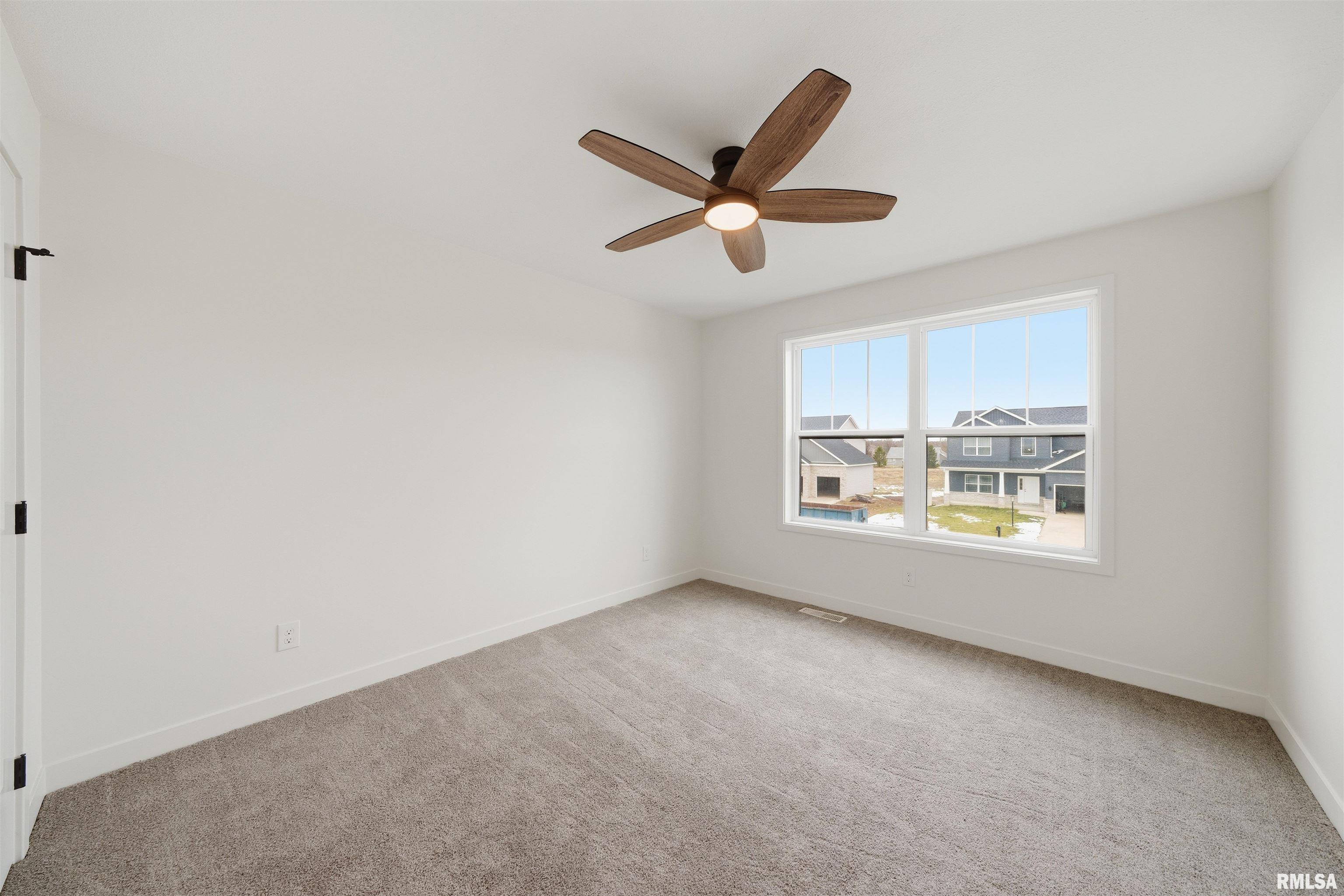 1617 Rustic Oak Drive Washington, IL 61571 - Photo 35 of 54