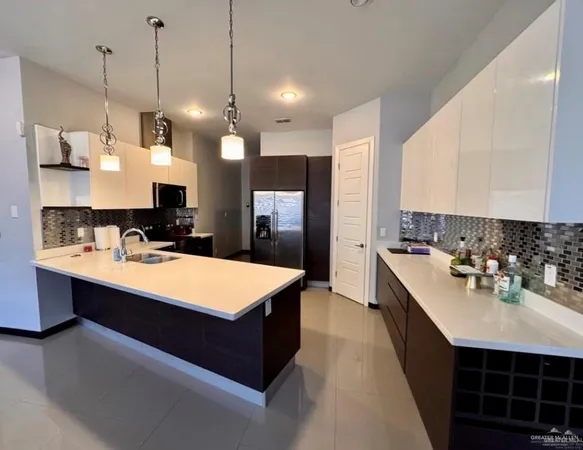 $2,450 | 1316 East Balboa Avenue, McAllen, TX 78503