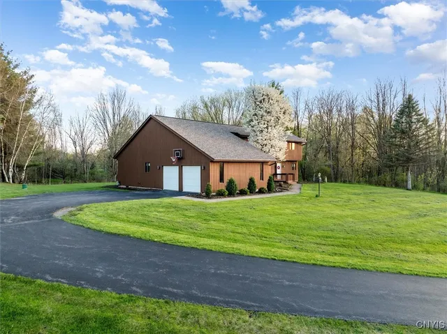 $519,000 | 3578 South Street, Kirkland, NY 13323