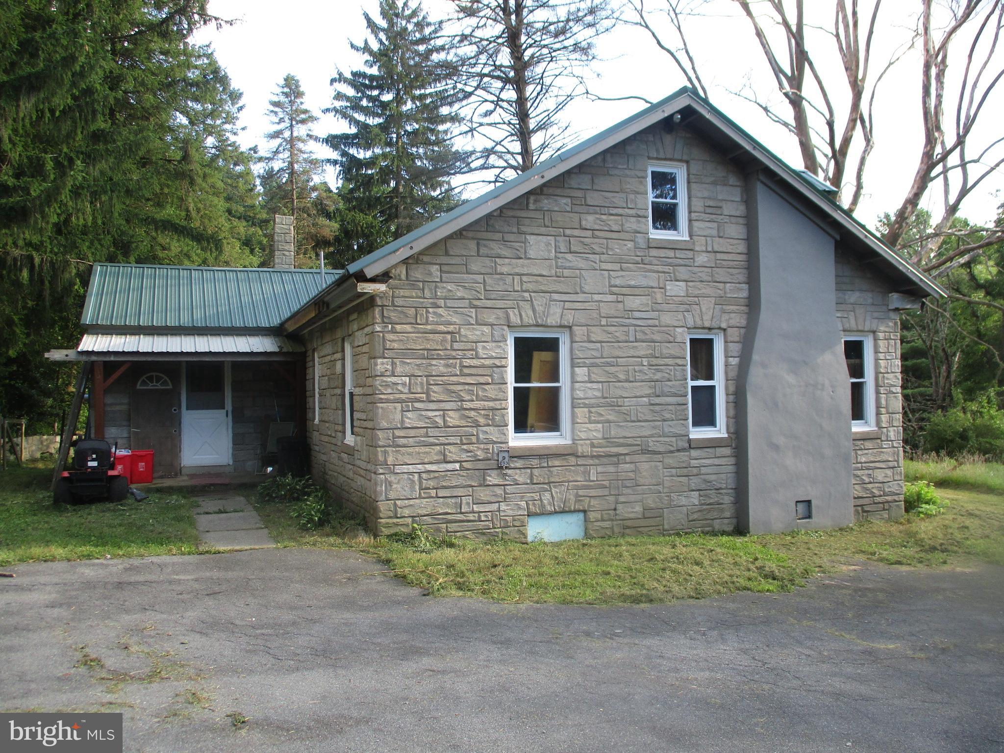 10 Seidel Road Reading, PA 19606 - Photo 4 of 30