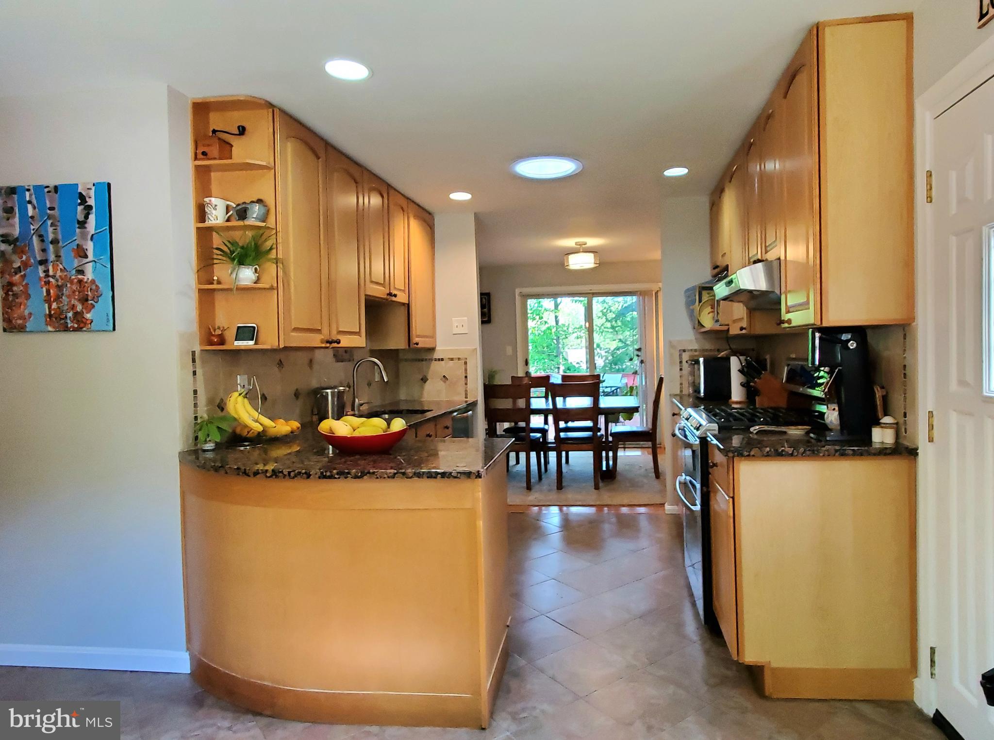 1516 Winding Waye Lane Silver Spring, MD 20902 - Photo 13 of 55 Kitchen