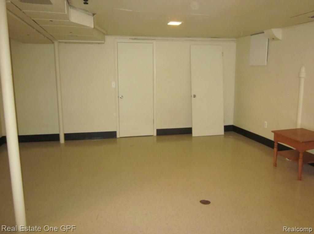 270 Lincoln Road Grosse Pointe, MI 48230 - Photo 21 of 21 IMG_1553.jpg