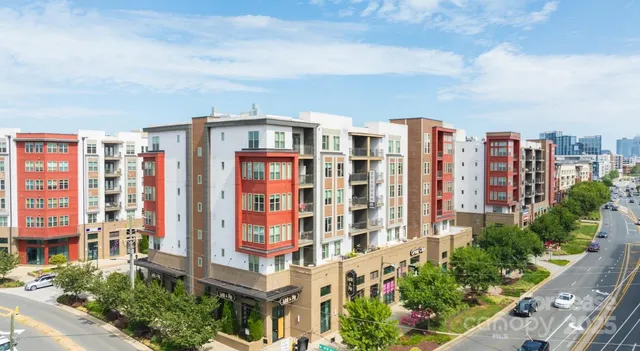 $1,590 | 145 New Bern Street, Unit S1, Charlotte, NC 28209