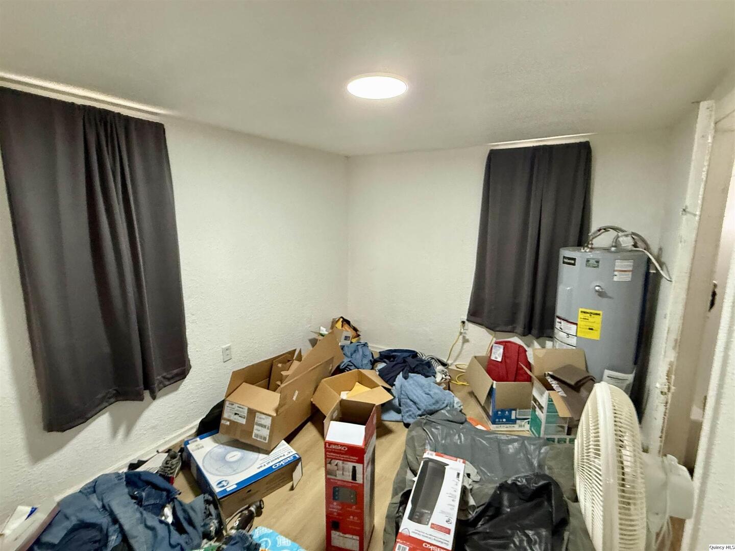 718 1/2 Buchanan Street Carthage, IL 62321 - Photo 8 of 14