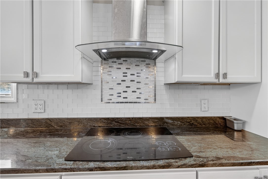 69 Talbut Road Scituate, RI 02831 - Photo 10 of 39