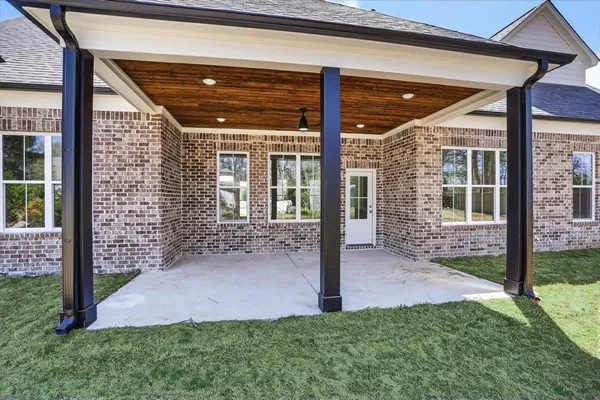 $539,000 | 265 Nebhut Lane, Rossville, TN 38066