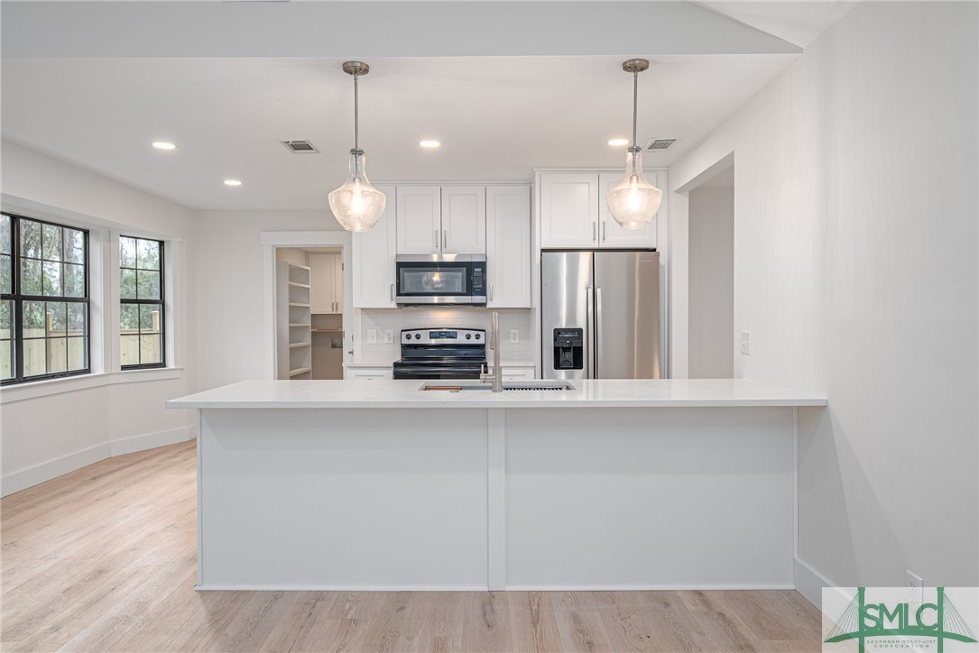 2401 Easy Street Savannah, GA 31406 - Photo 6 of 26 Gallery Image 6