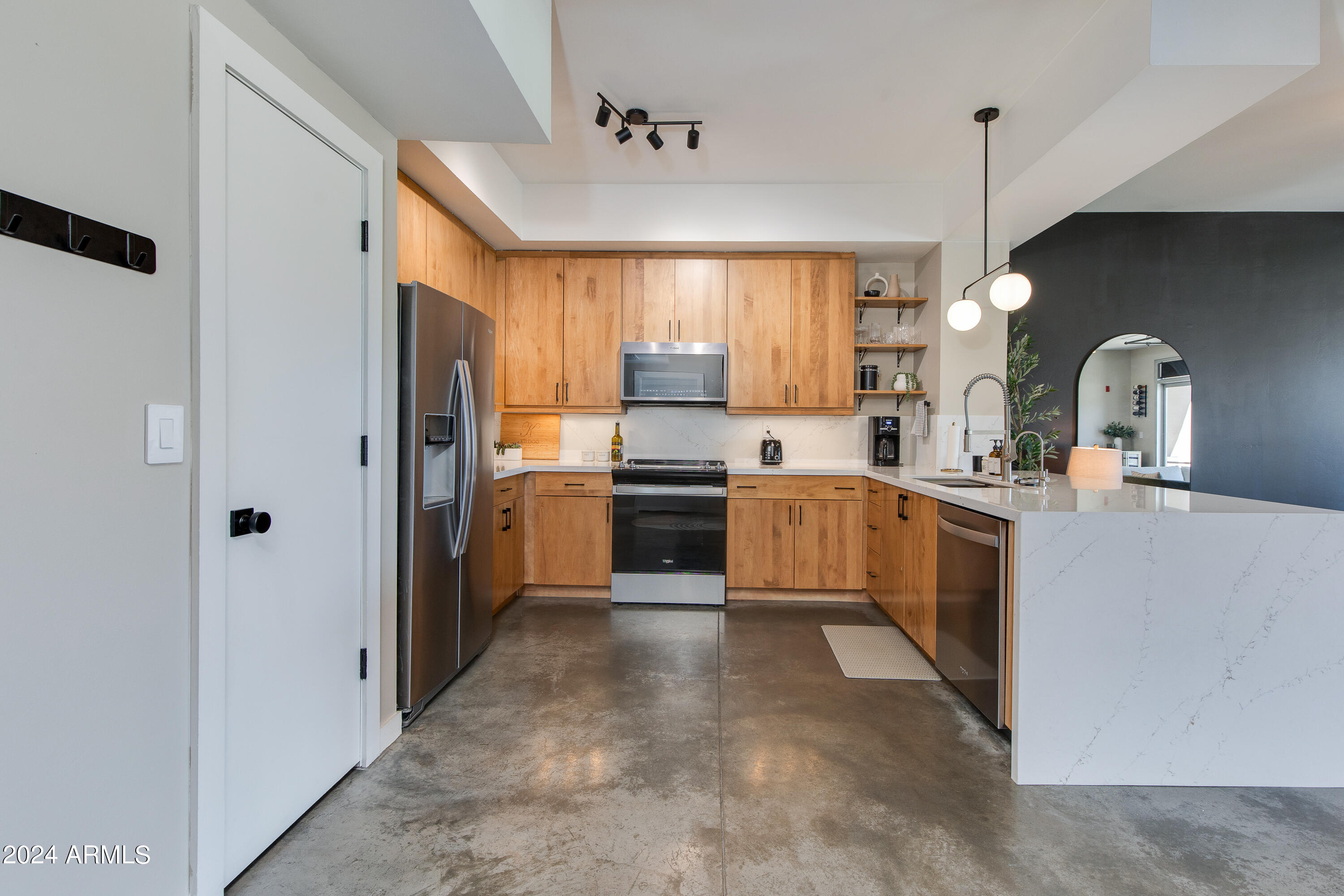 1326 North Central Avenue, Unit 305 Phoenix, AZ 85004 - Photo 4 of 60 15-Central