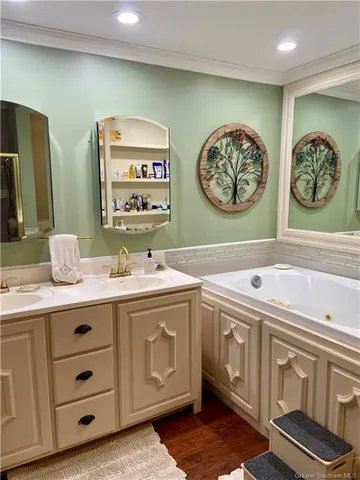 $610,000 | 141 West Park Manor Drive, Moss Bluff, LA 70611