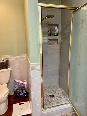 $610,000 | 141 West Park Manor Drive, Moss Bluff, LA 70611