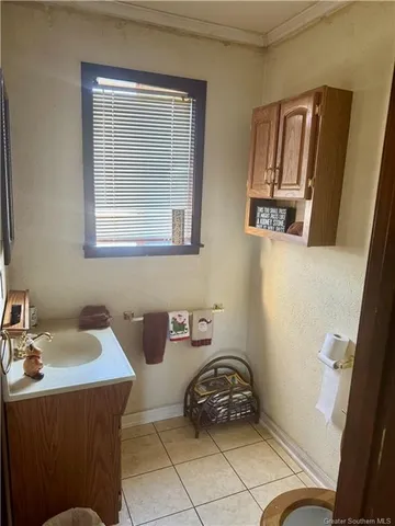 $610,000 | 141 West Park Manor Drive, Moss Bluff, LA 70611