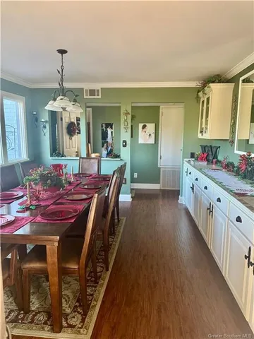 $610,000 | 141 West Park Manor Drive, Moss Bluff, LA 70611