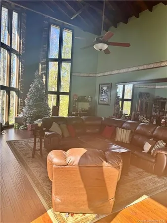 $610,000 | 141 West Park Manor Drive, Moss Bluff, LA 70611