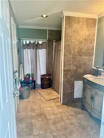 $610,000 | 141 West Park Manor Drive, Moss Bluff, LA 70611