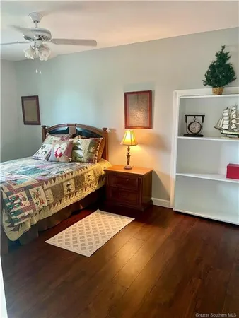 $610,000 | 141 West Park Manor Drive, Moss Bluff, LA 70611