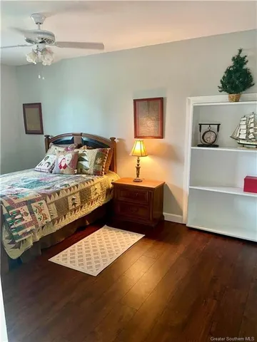 $610,000 | 141 West Park Manor Drive, Moss Bluff, LA 70611