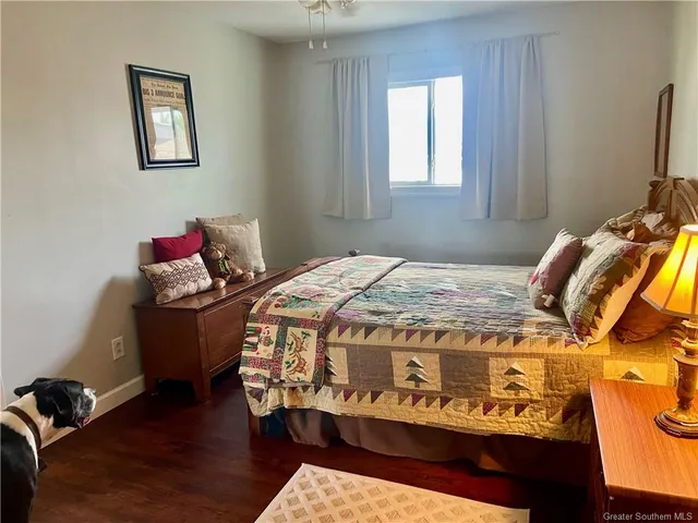 $610,000 | 141 West Park Manor Drive, Moss Bluff, LA 70611