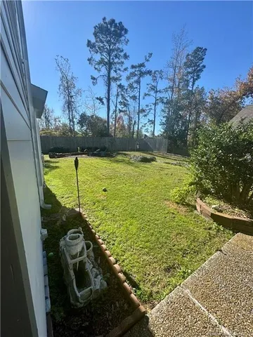 $610,000 | 141 West Park Manor Drive, Moss Bluff, LA 70611