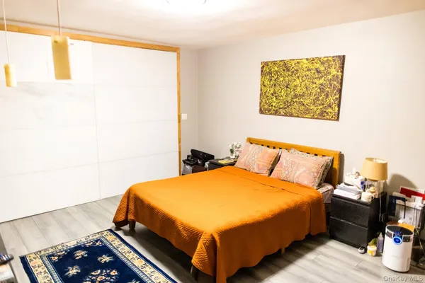 $1,280,000 | 55-08 32nd Avenue | North Woodside