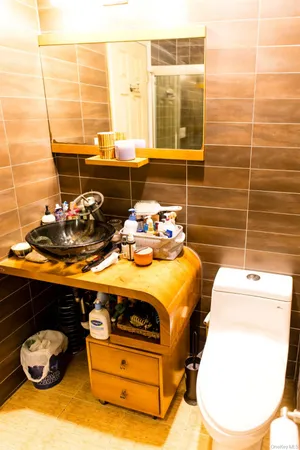 $1,280,000 | 55-08 32nd Avenue | North Woodside