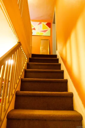 $1,280,000 | 55-08 32nd Avenue | North Woodside