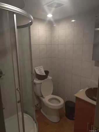 $1,280,000 | 55-08 32nd Avenue | North Woodside