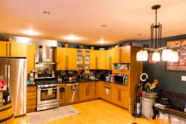 $1,280,000 | 55-08 32nd Avenue | North Woodside