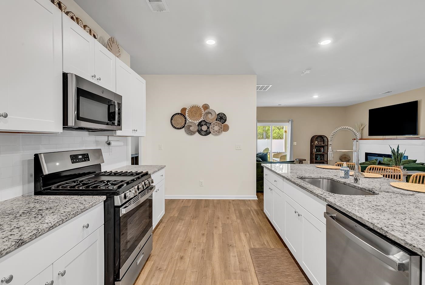 807 Dusty Pine Way Myrtle Beach, SC 29588 - Photo 15 of 86