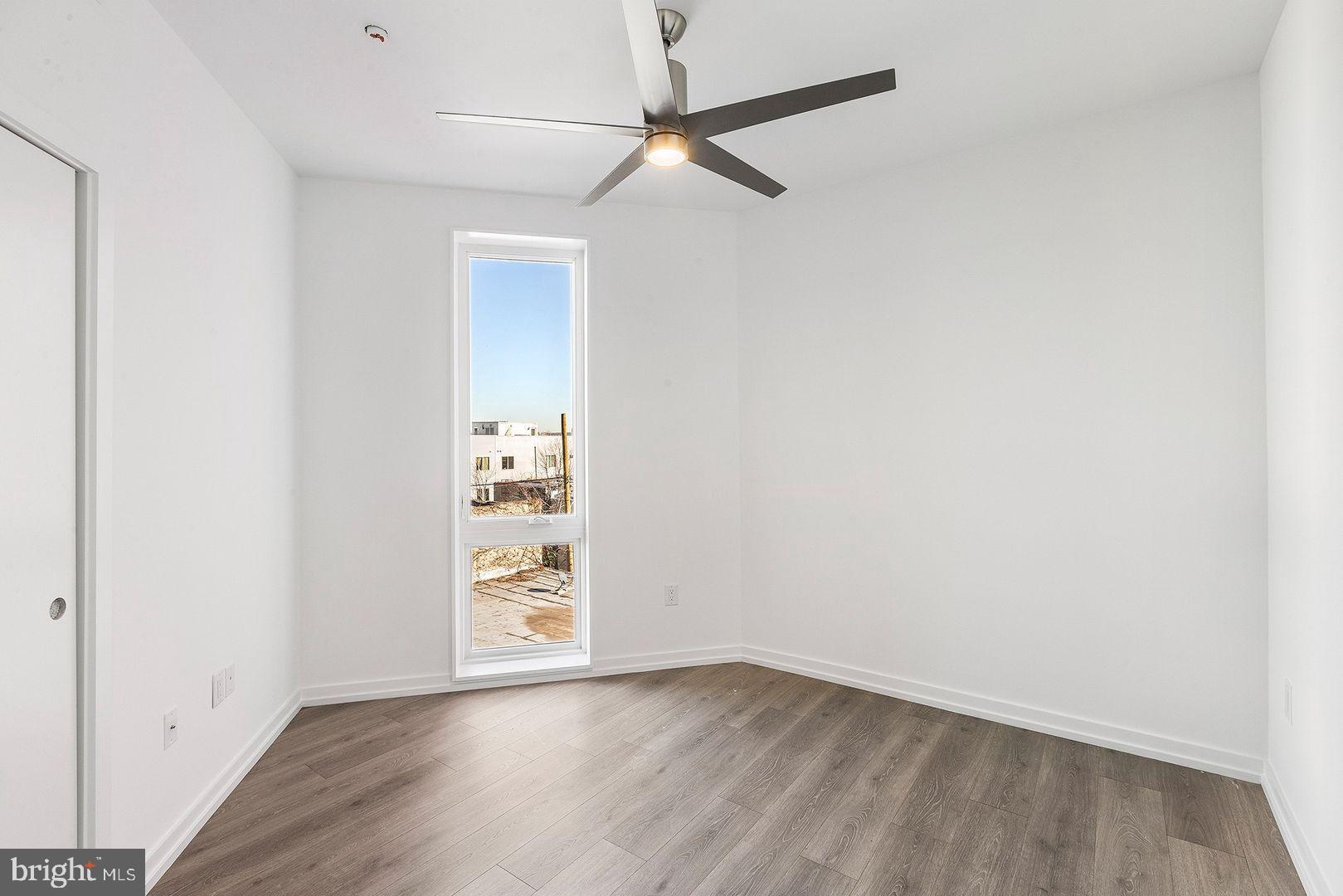 1229 North Front Street, Unit 2B Philadelphia, PA 19122 - Photo 4 of 6