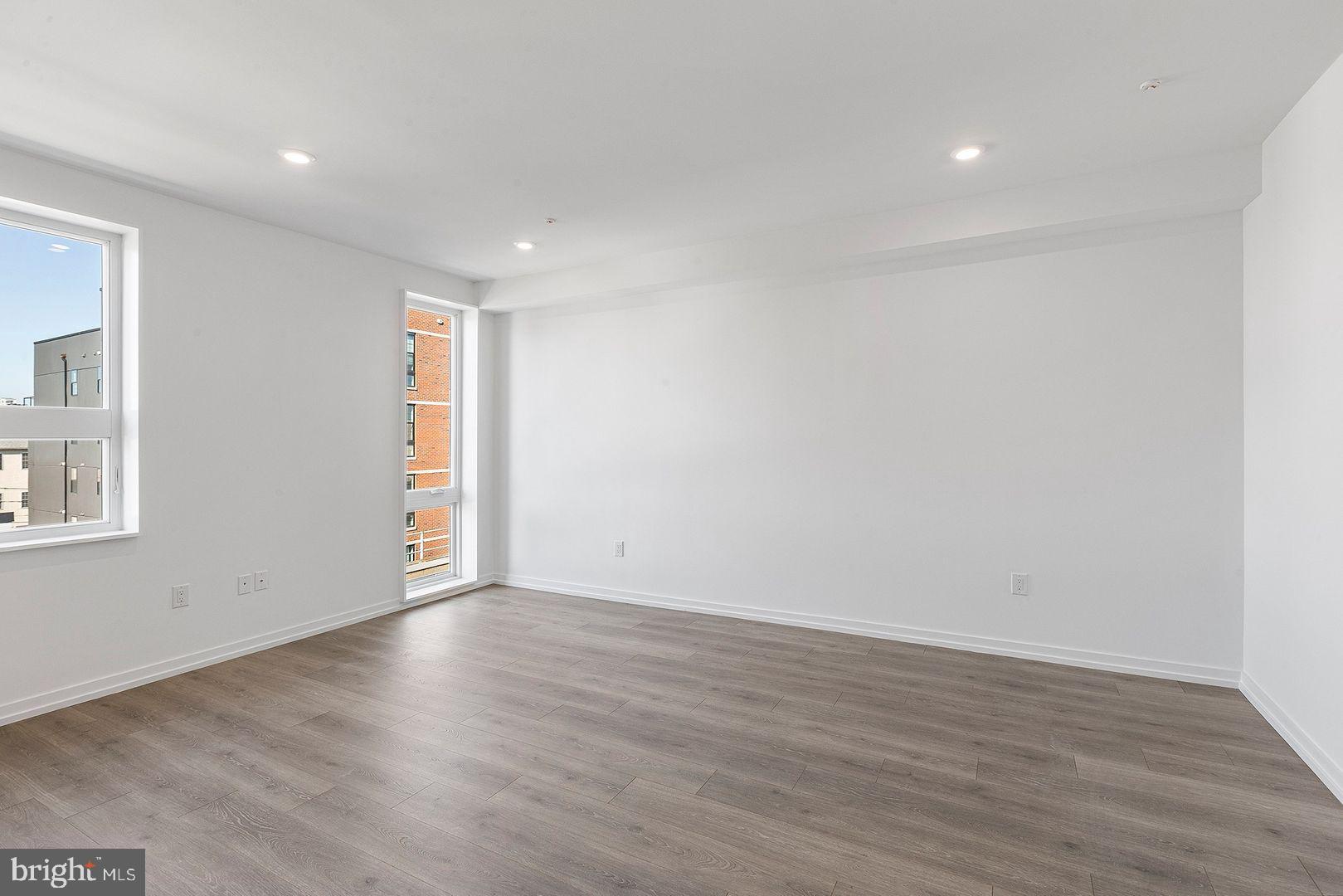 1229 North Front Street, Unit 2B Philadelphia, PA 19122 - Photo 5 of 6