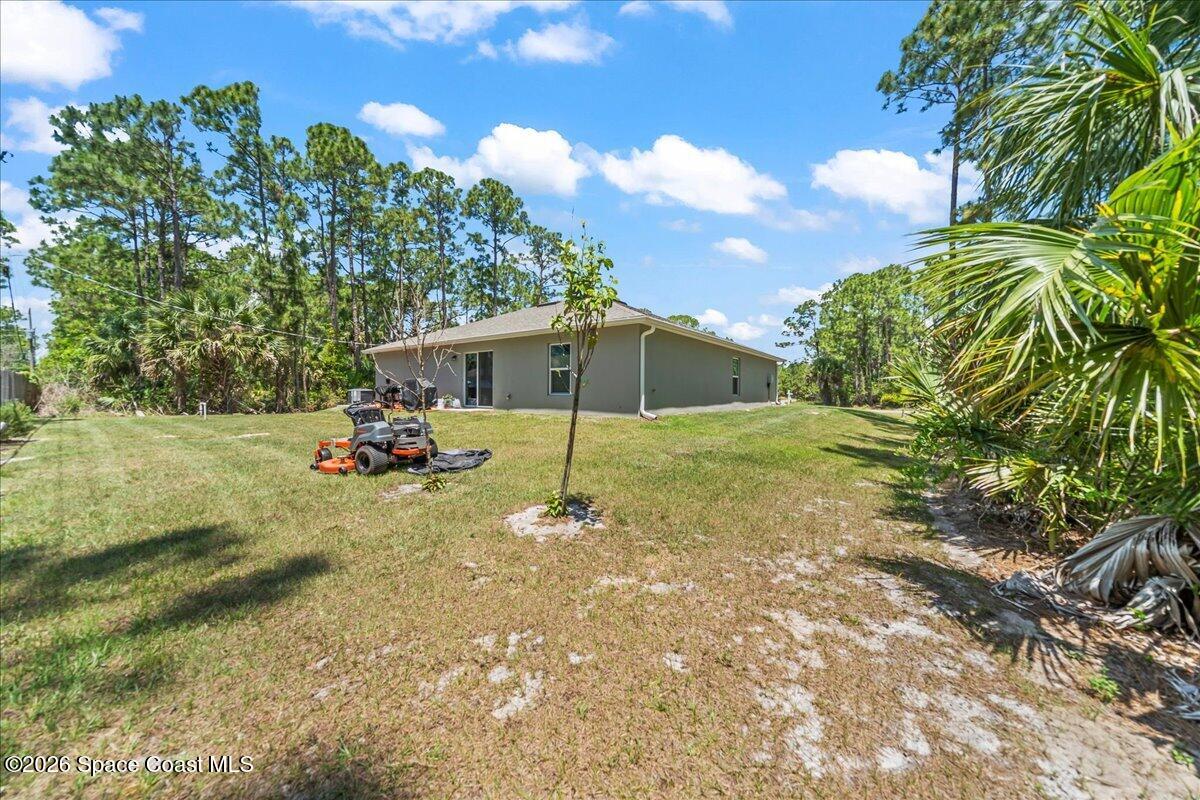 172 Frederick Street Southwest Palm Bay, FL 32908 - Photo 25 of 28 25-untitled-25