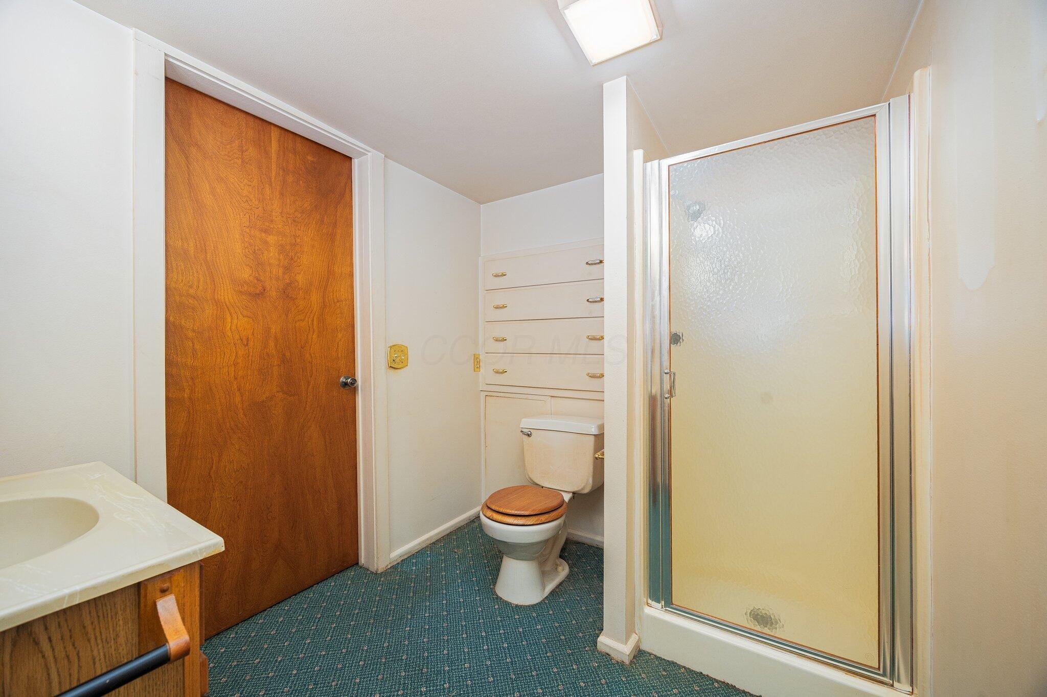 33404 Bowland Derr Road Logan, OH 43138 - Photo 22 of 61 1st Floor Full Bath
