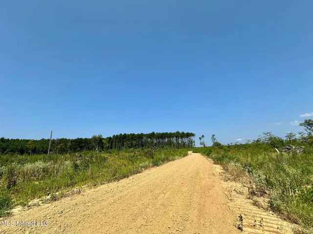 $3,300,000 | 1 Highway 25, Fulton, MS 38843