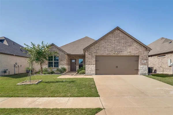 $320,000 | 352 Cyprus Grove Drive, Lavon, TX 75166