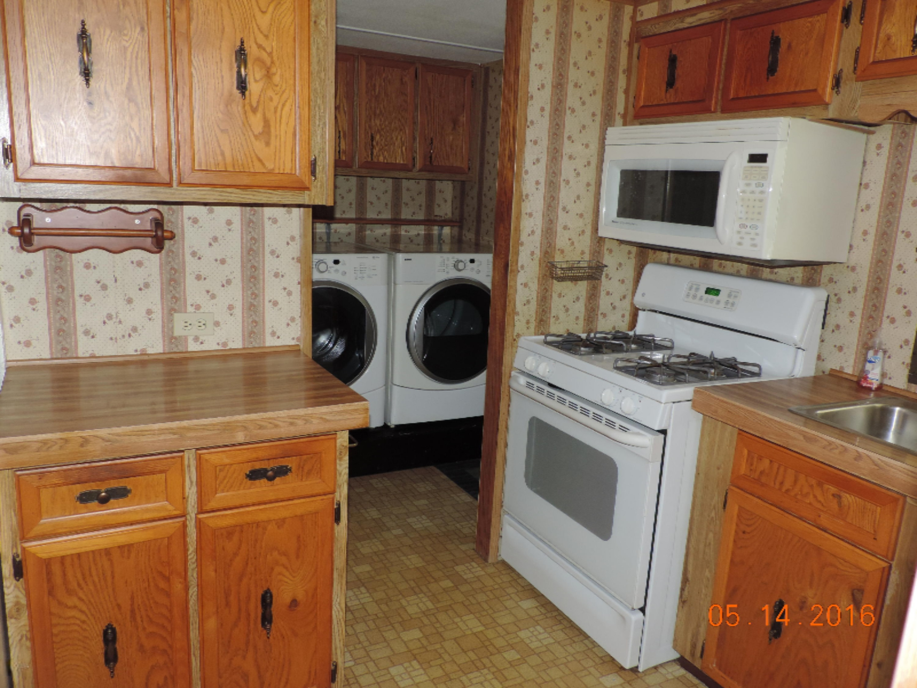 106 Wright Road Quincy, MI 49082 - Photo 6 of 19 DSCN5963