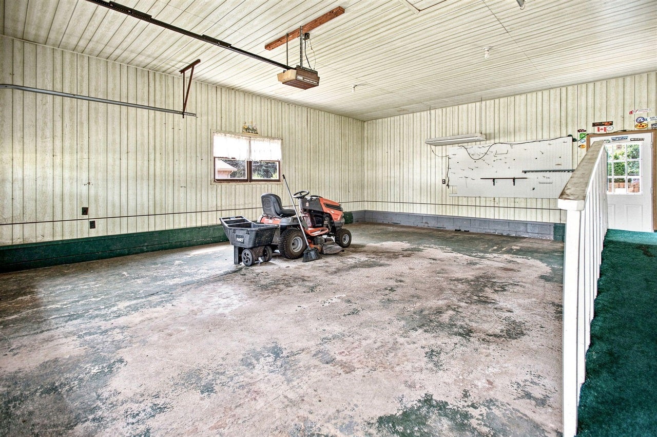 1356 Wilson Road St. Joseph, MI 49085 - Photo 6 of 35 Gallery Image 6