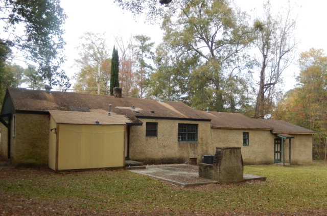 2775 New Clinton Road Macon, GA 31211 - Photo 5 of 5 a view of a house with a patio