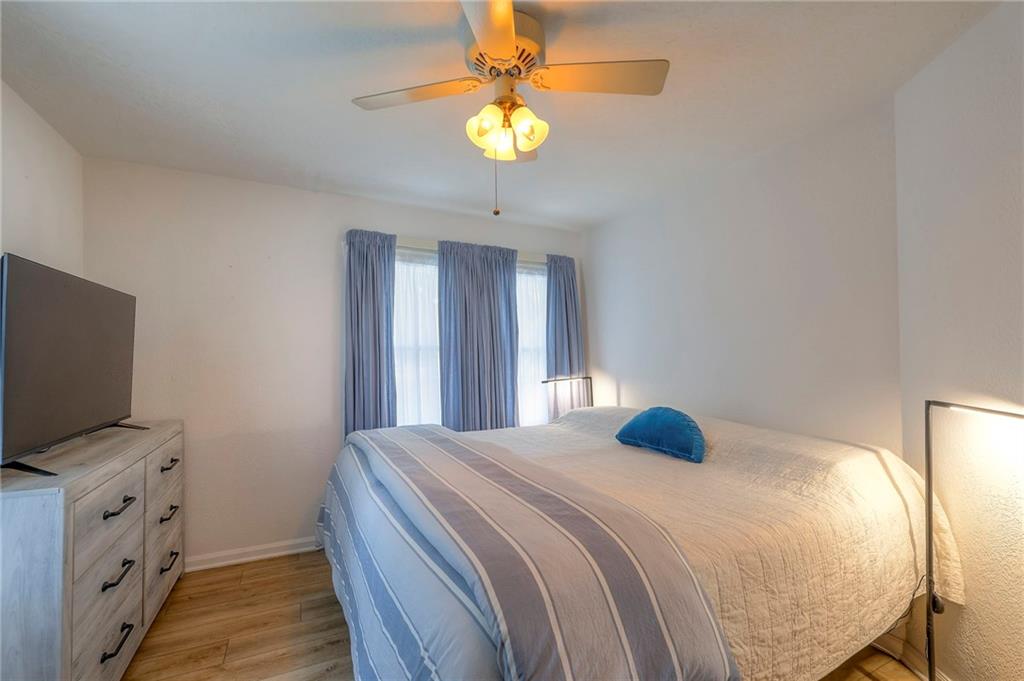 6215 Longview Road Kansas City, MO 64134 - Photo 27 of 40