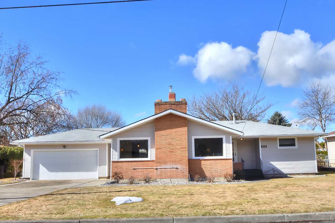 623 North Dartmouth Road Spokane Valley, WA 99206 - Photo 1 of 20