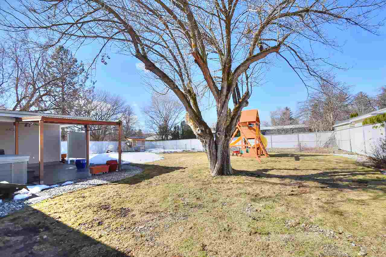 623 North Dartmouth Road Spokane Valley, WA 99206 - Photo 19 of 20