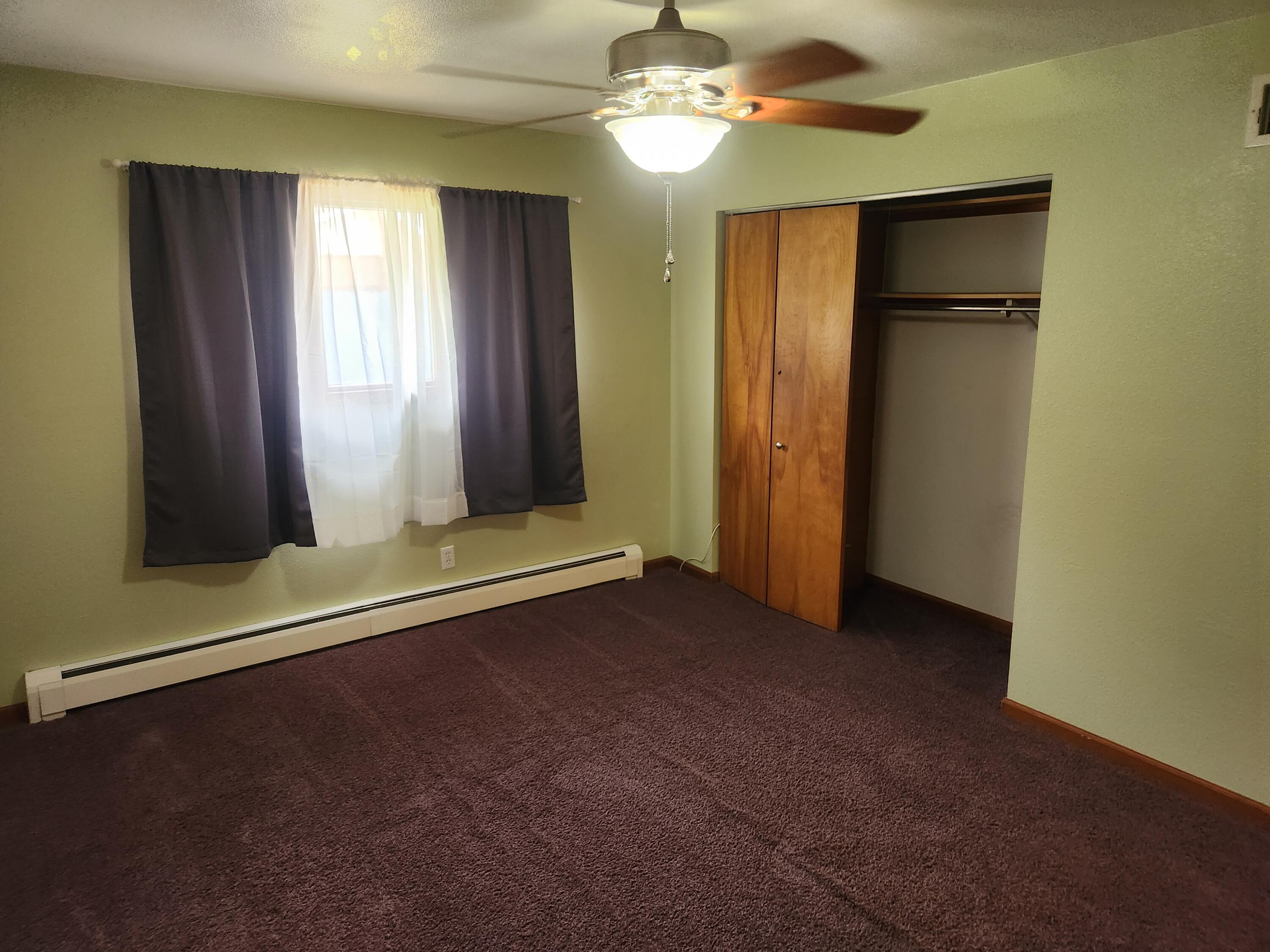 4726 Locksley Drive East Rensselaer, IN 47978 - Photo 25 of 33 an empty room with windows and cabinet
