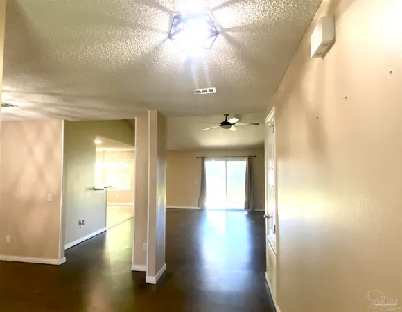 $2,100 | 6425 Sarasota Street, Pensacola, FL 32526