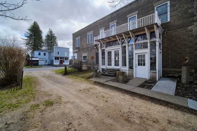 $299,000 | 6754 Old US 31, Manistee, MI 49660