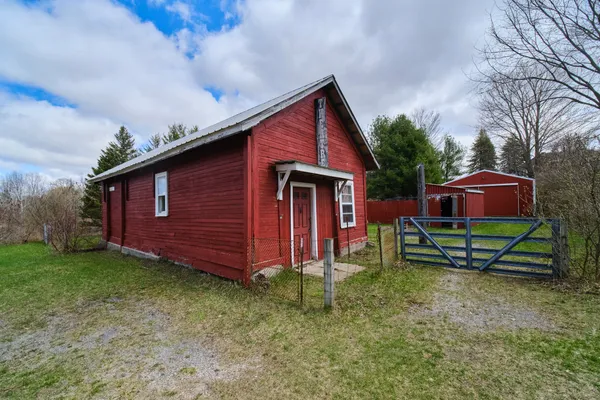 $299,000 | 6754 Old US 31, Manistee, MI 49660